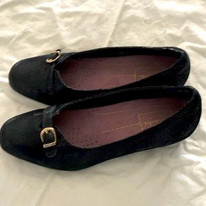 Clarks Active Air Dress Show